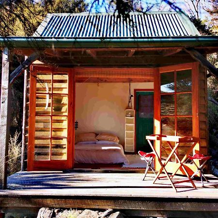 Manaaki Mai, Rustic Retreat Bush Cabin Christchurch Ngoại thất bức ảnh
